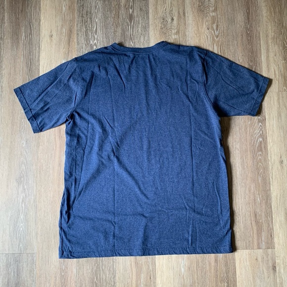 Men’s Relaxed Fit Carhartt Shirt NWOT - Picture 2 of 5